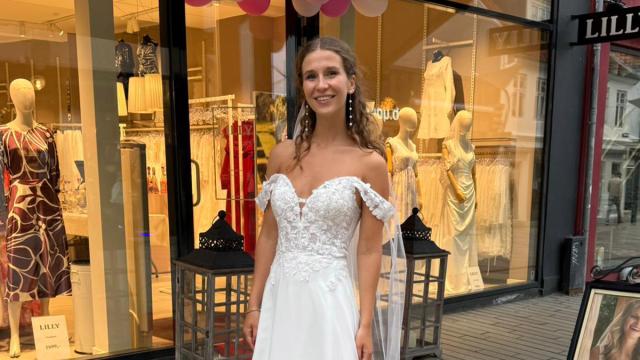 Invitation til at se de nye brudekjole tendenser hos LILLY
