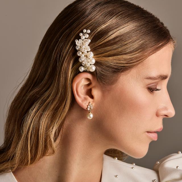 Smukt hårpynt, hårbånd og diademer til bruden