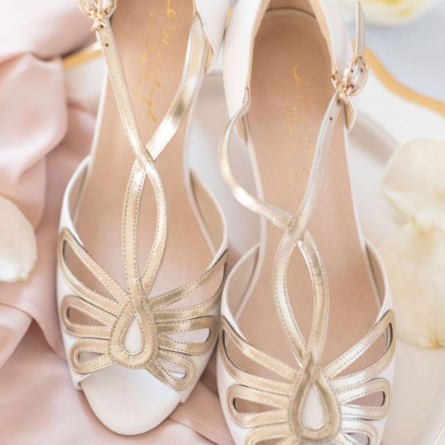 Brudesko fra Lilly Brudekjoler