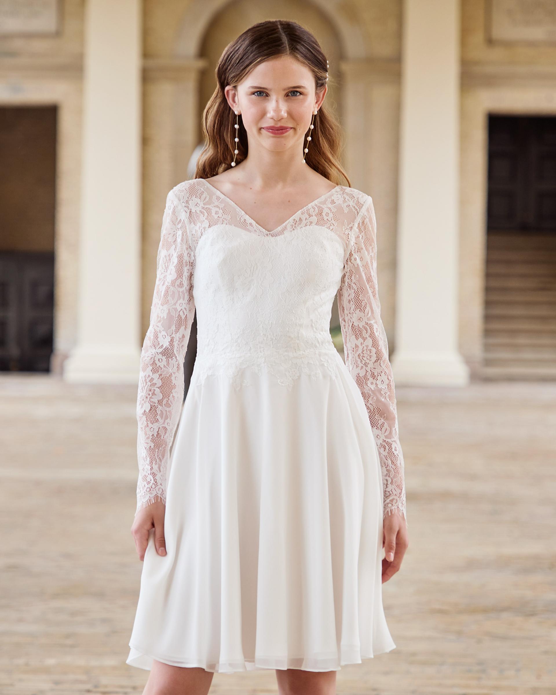 Lilly konfirmationskjole med lange blonde ærmer