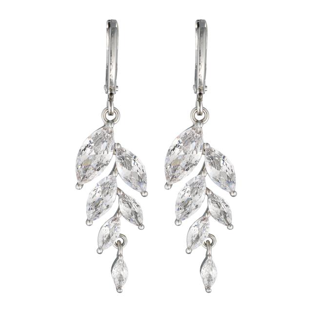 Smukt hårpynt, hårbånd og diademer til bruden